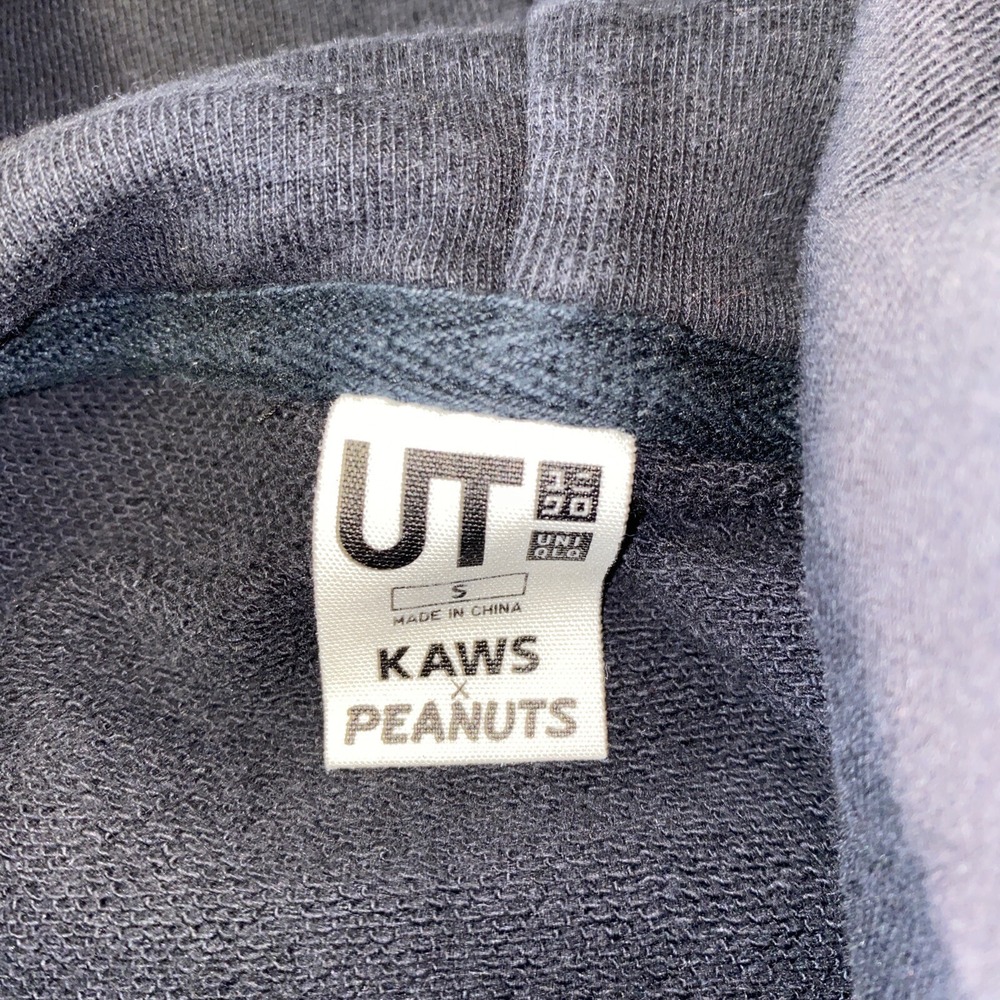 Uniqlo Joe Kaws Peanuts Hoodie Snoopy Womens Small UT Streetwear Collab Cartoon - Picture 3 of 9